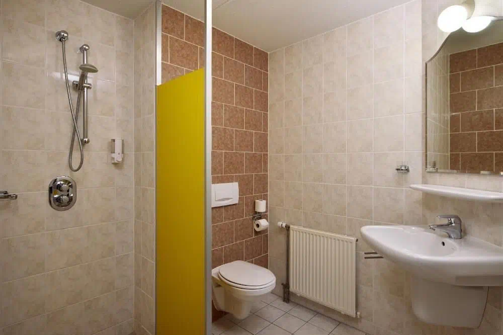 Landgoed Ehzerwold in Almen - Property suite and interior view
