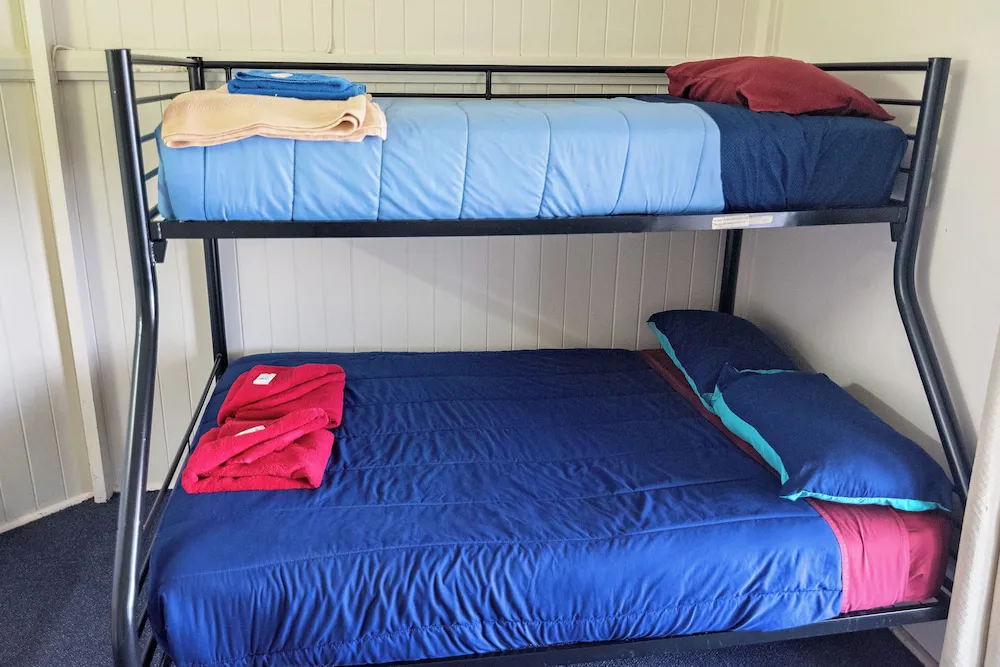 Hotel Metropole Proserpine - Property suite and interior view