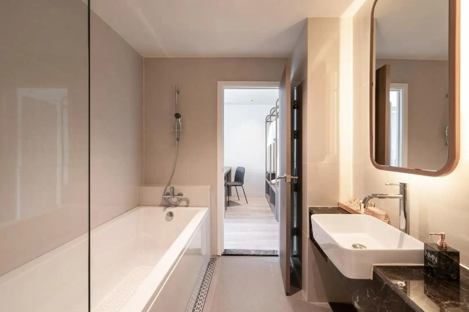 Hotel image 10