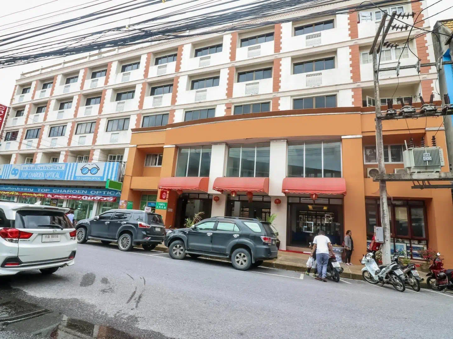 Hotel image 1