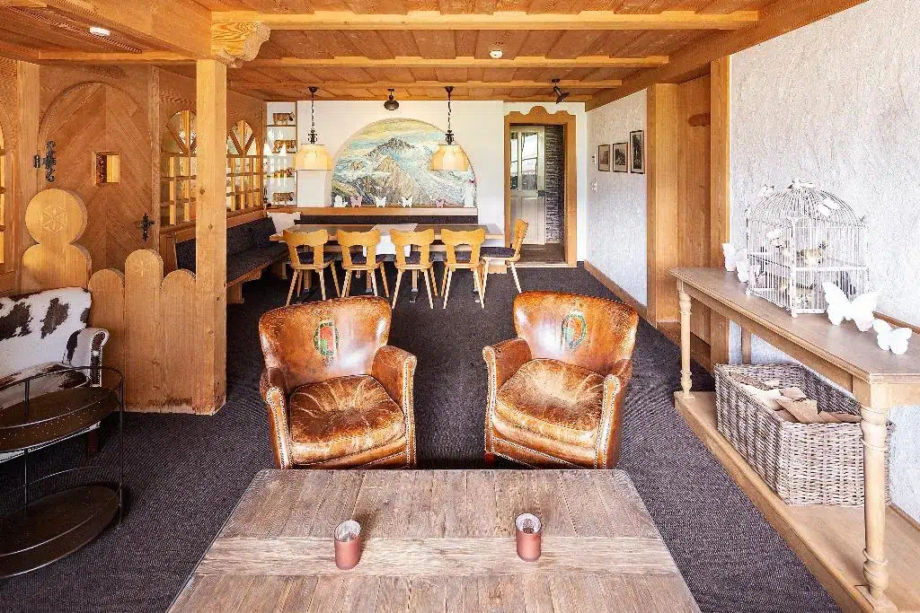 Jungfrau Lodge Swiss Mountain Hotel in Grindelwald - Property photo 14
