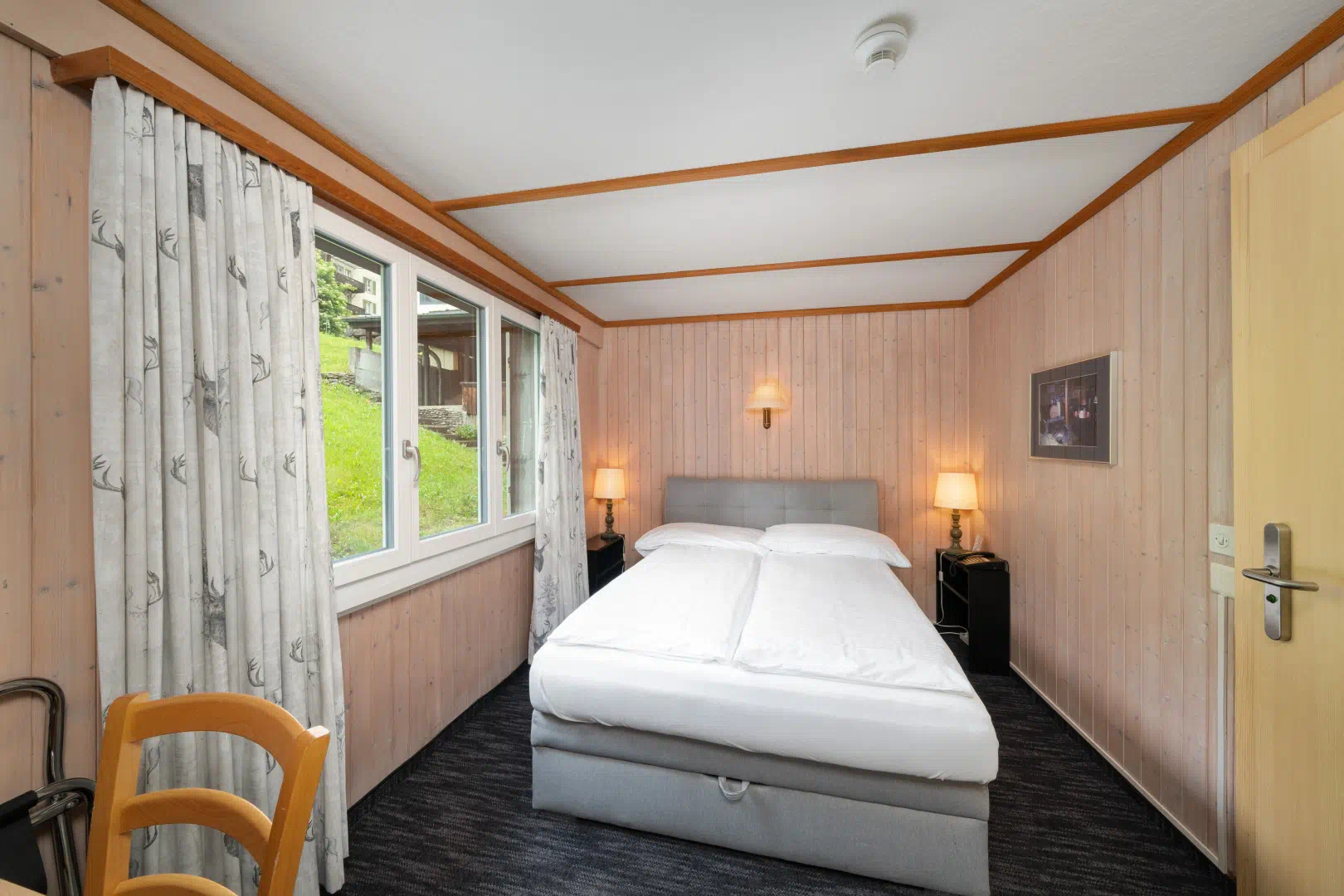 Jungfrau Lodge Swiss Mountain Hotel in Grindelwald - Property photo 8