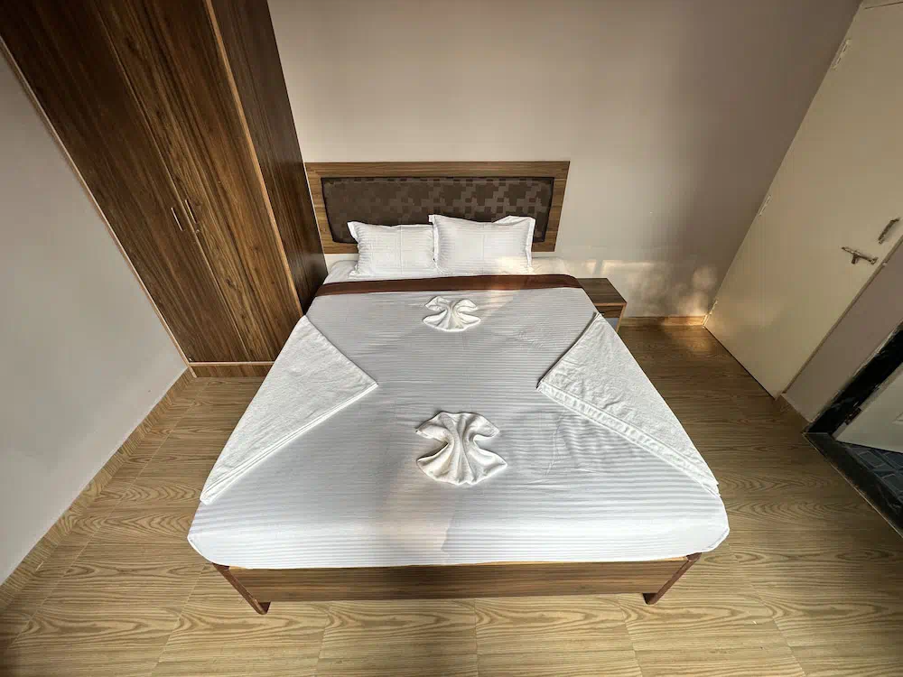 Cuba Morjim - Guest room and accommodations