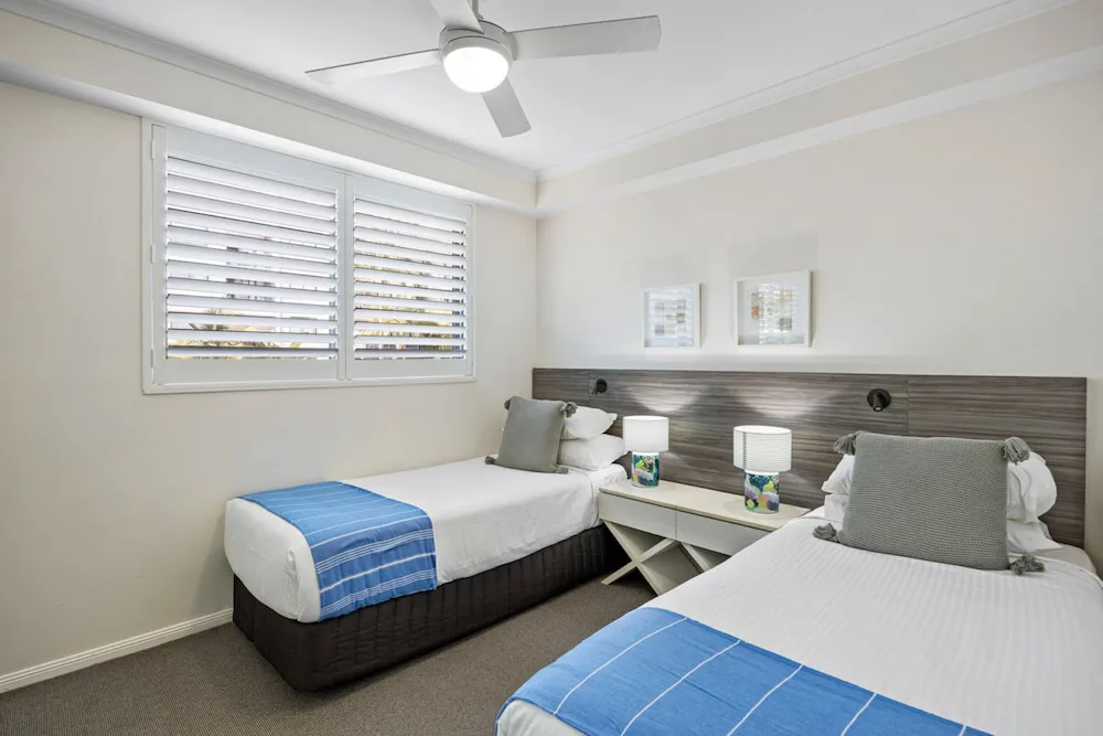Beachside 2 Bed With Pools Gym Bbq And Parking - Property photo 10