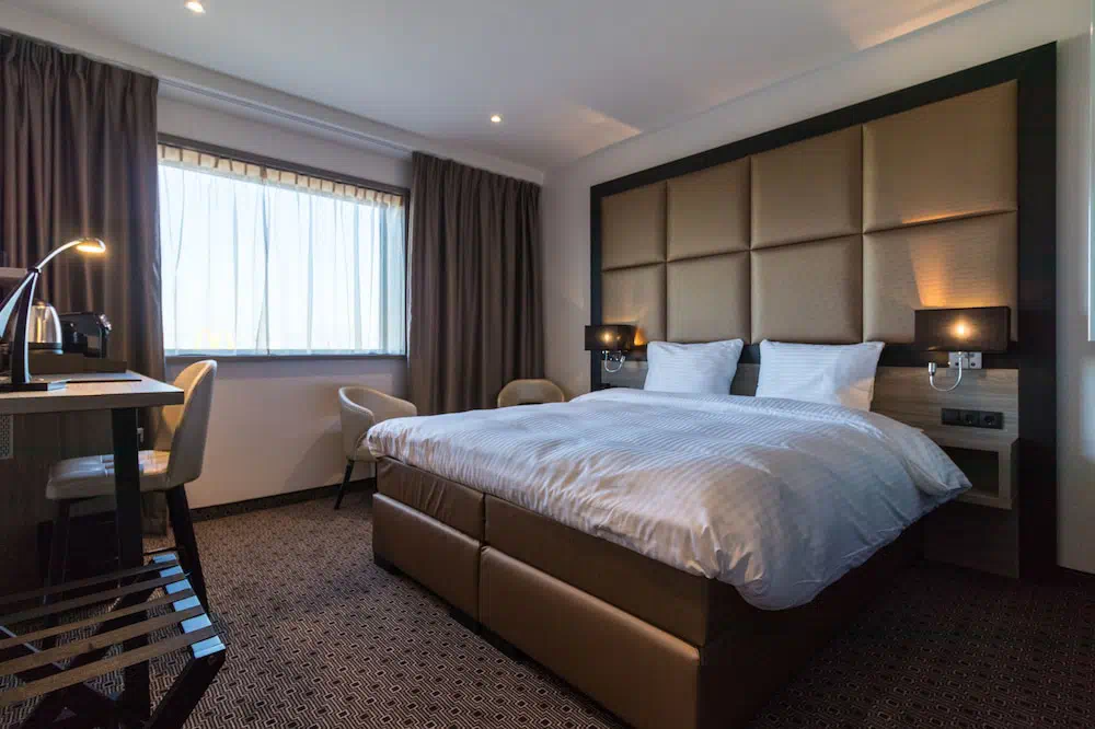 Riva Hotel The Hague in The Hague - Guest room and accommodations