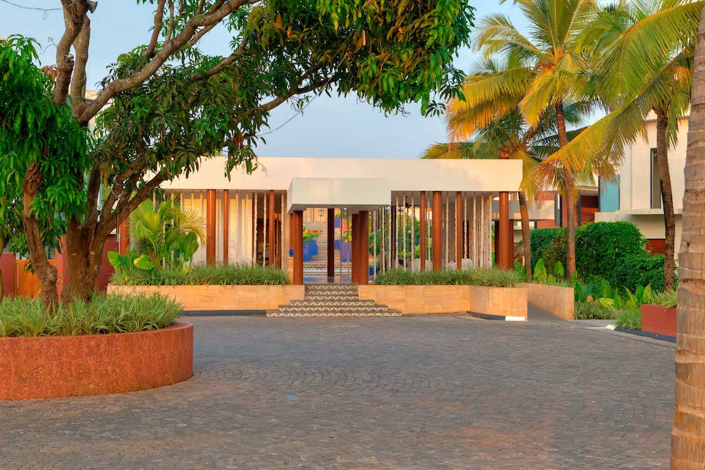 Azaya Beach Resort - Guest room and accommodations