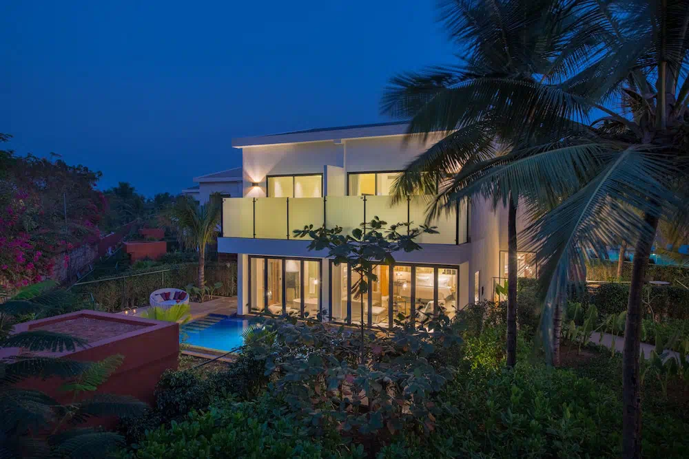 Azaya Beach Resort - Hotel amenities and facilities