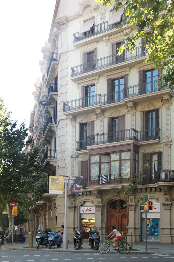 Som Nit Triomf in Barcelona - Hotel amenities and facilities