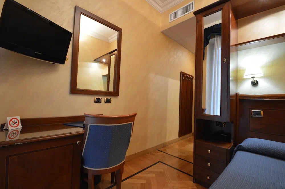 Hotel Montecarlo in Rome - Property photo 10