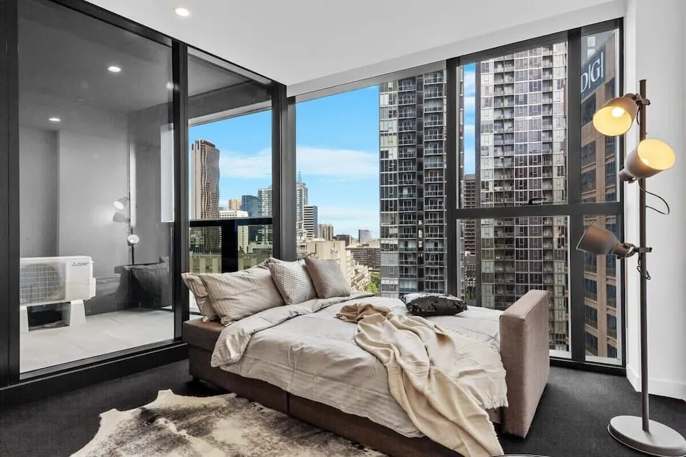 A Cozy Apt Only A 5 Min Walk To Victoria Market - Guest room and accommodations