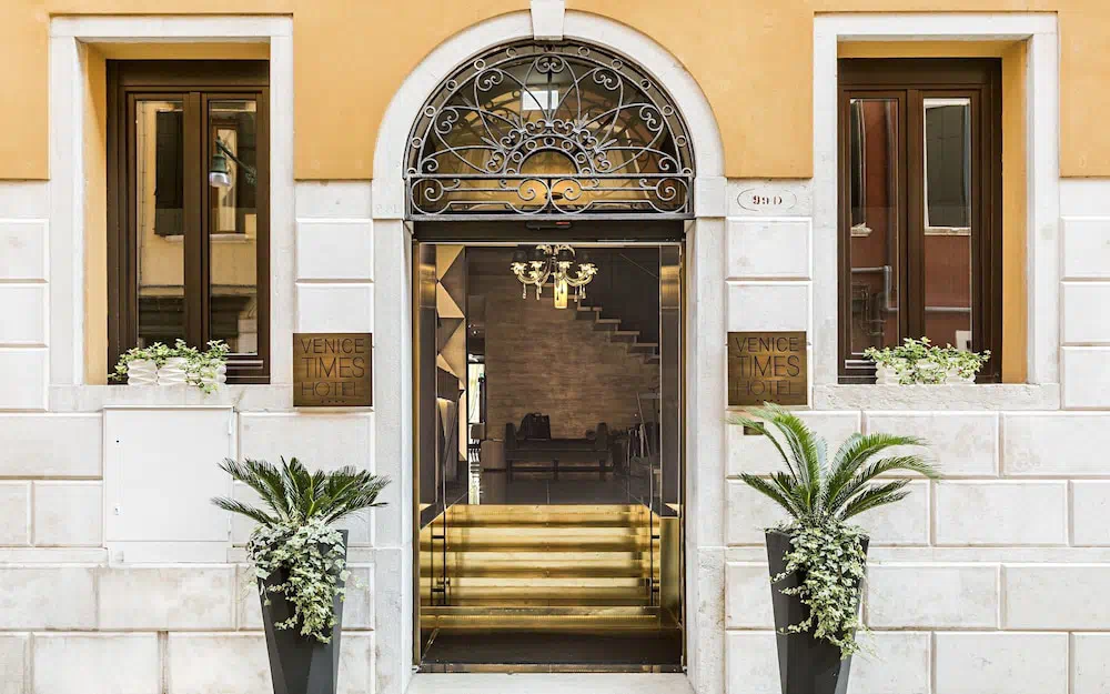The Venice Times Hotel Vignette Collection By Ihg in Venice - Hotel amenities and facilities