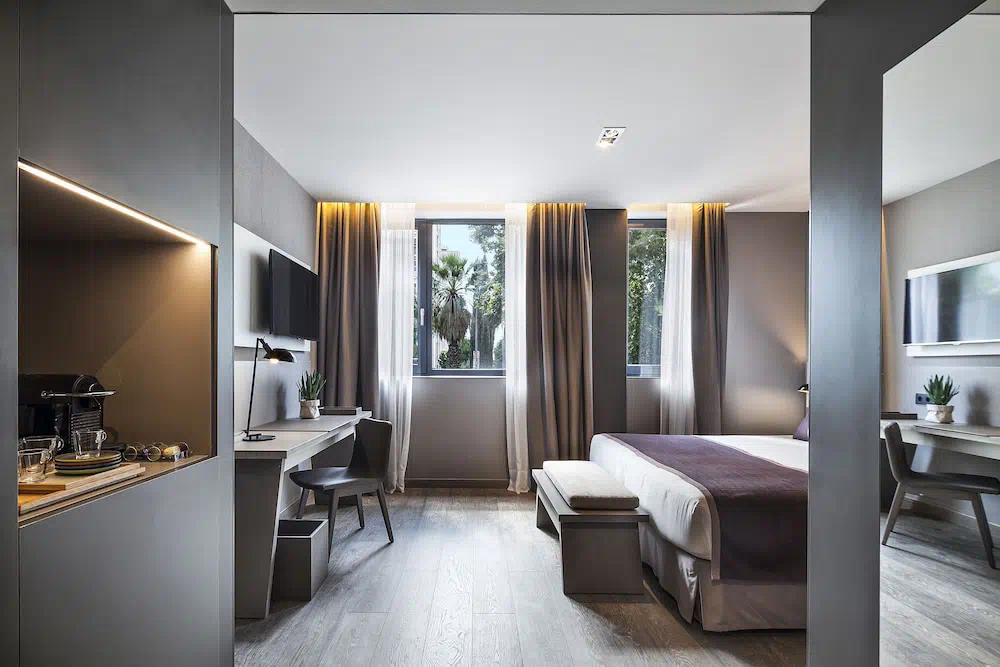 Hotel Upper Diagonal in Barcelona - Dining area and restaurant