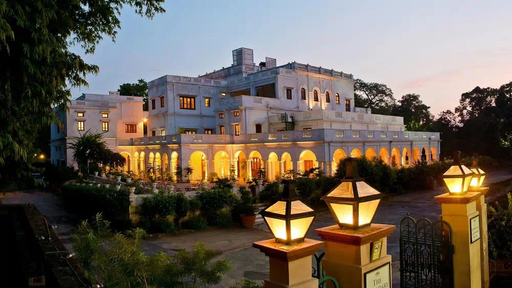 Neemranas Baradari Palace - Hotel amenities and facilities