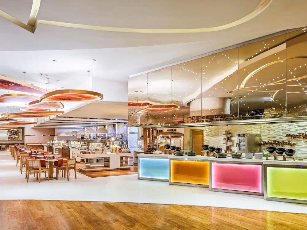 Pullman New Delhi Aerocity Hotel - Property suite and interior view