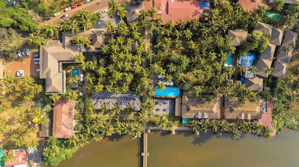 Riva Beach Resort - Property suite and interior view