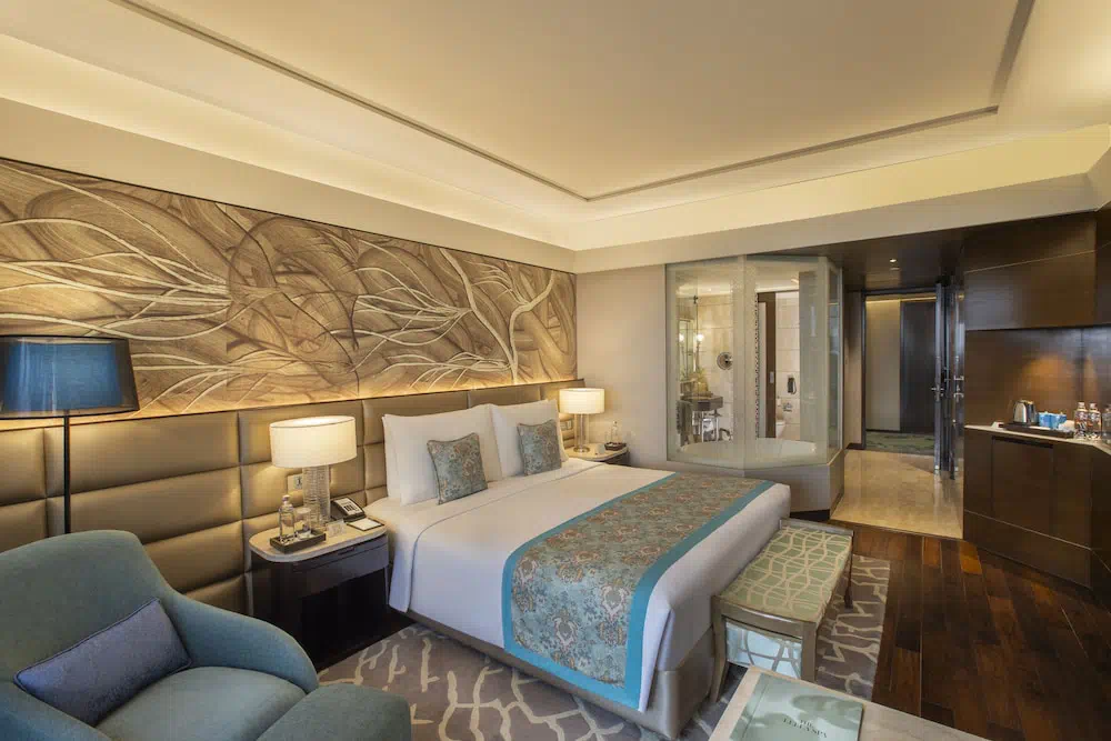 The Leela Ambience Convention Hotel Delhi - Property photo 12