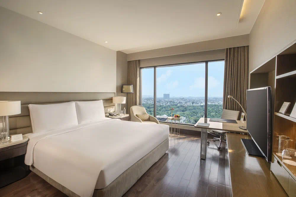 The Leela Ambience Convention Hotel Delhi - Guest room and accommodations