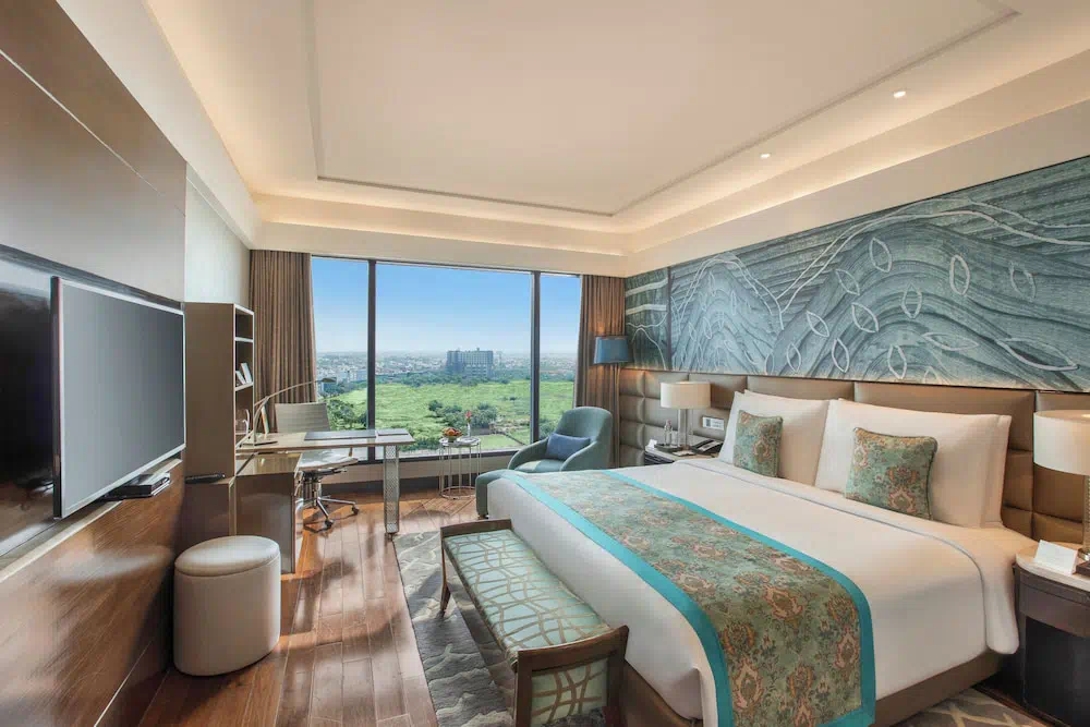 The Leela Ambience Convention Hotel Delhi - Hotel amenities and facilities