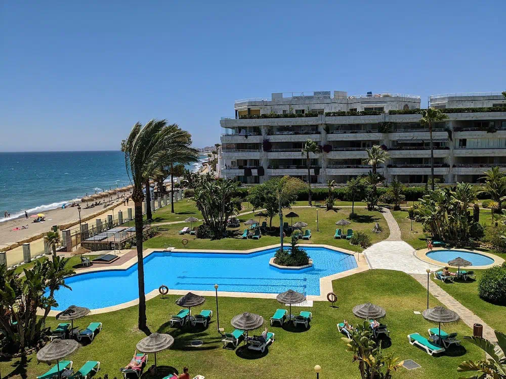 Coral Beach Aparthotel