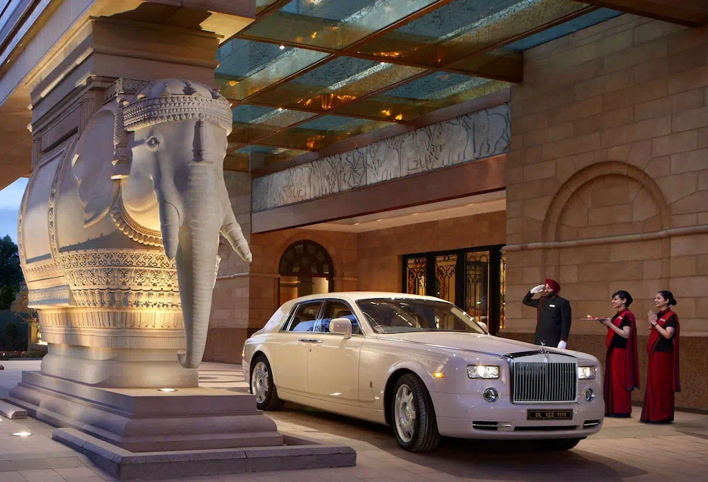The Leela Palace New Delhi - Property suite and interior view