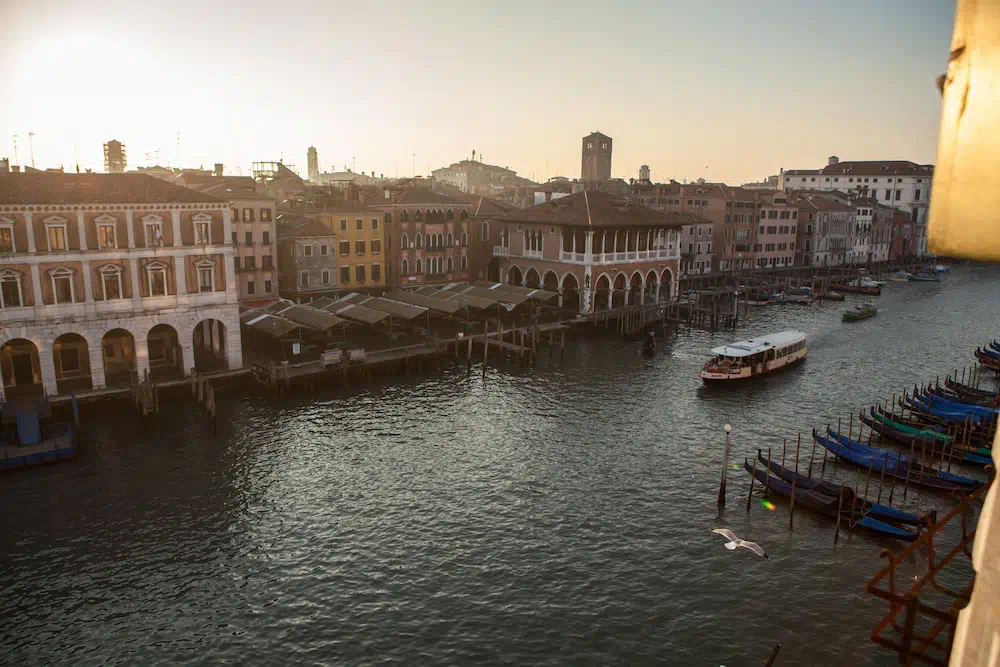 Locanda Ai Santi Apostoli in Venice - Guest room and accommodations