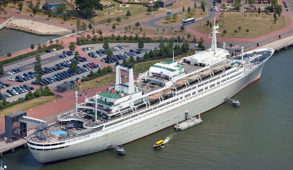 Ss Rotterdam Hotel Restaurants in Rotterdam - Guest room and accommodations