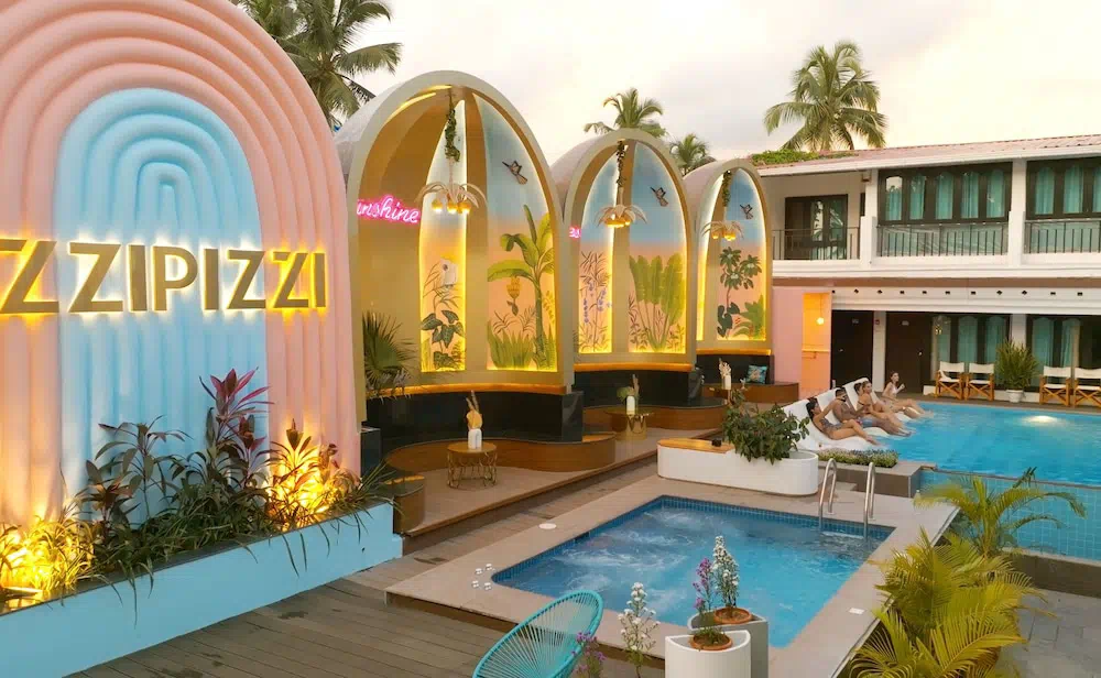Estrela Do Mar Beach Resort A Beach Property Goa - Guest room and accommodations