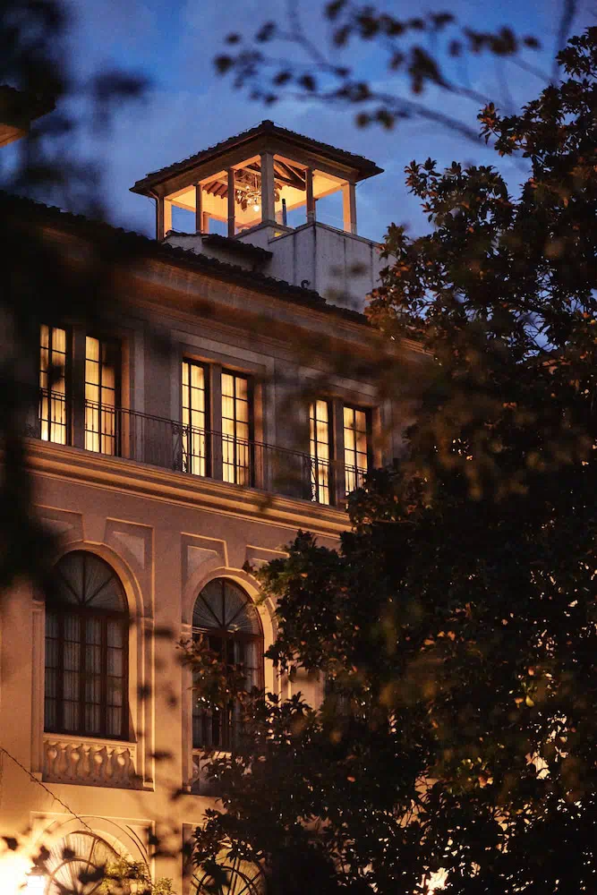 Four Seasons Hotel Firenze in Florence - Guest room and accommodations
