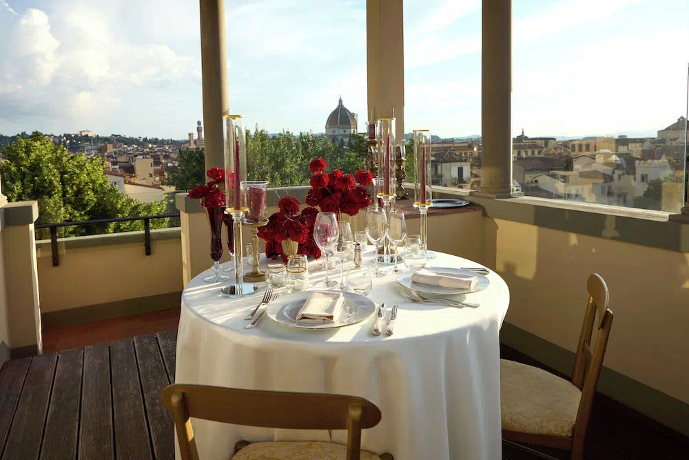 Four Seasons Hotel Firenze in Florence - Dining area and restaurant