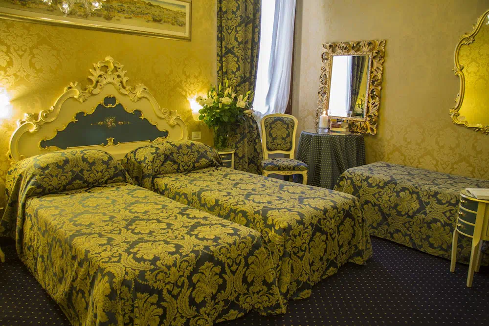 Hotel Becher in Venice - Property photo 17