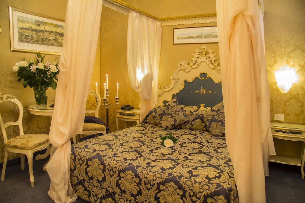 Hotel Becher in Venice - Property photo 18