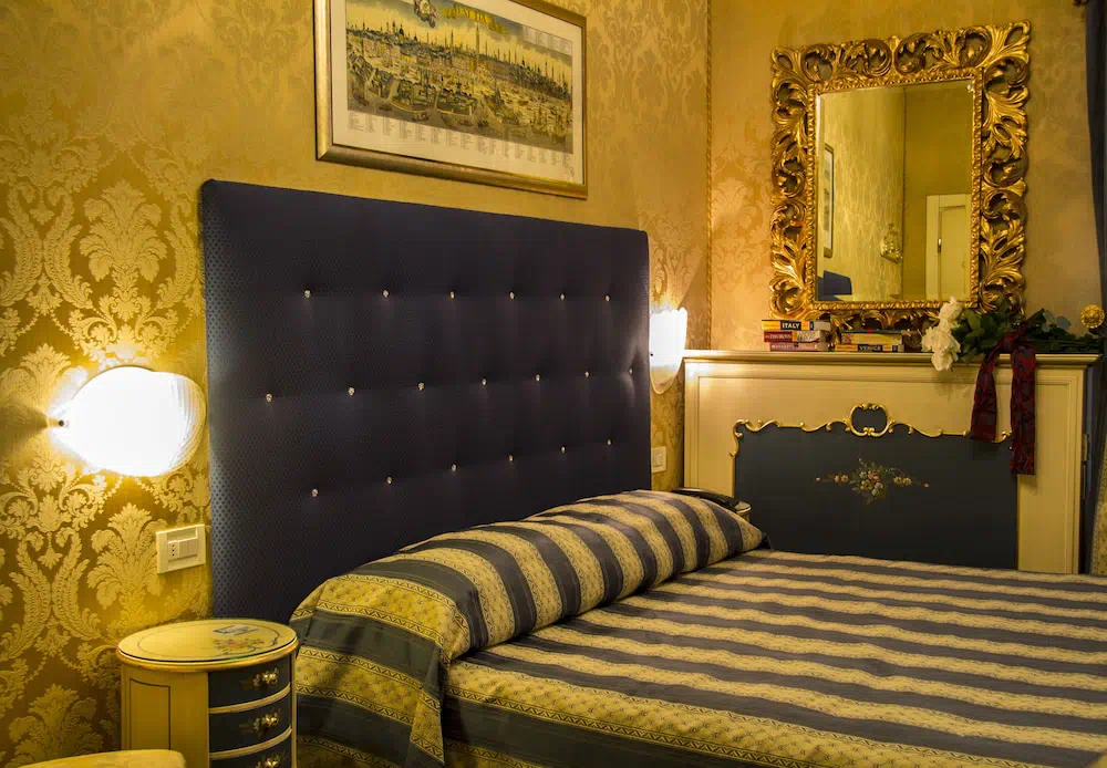 Hotel Becher in Venice - Property photo 7
