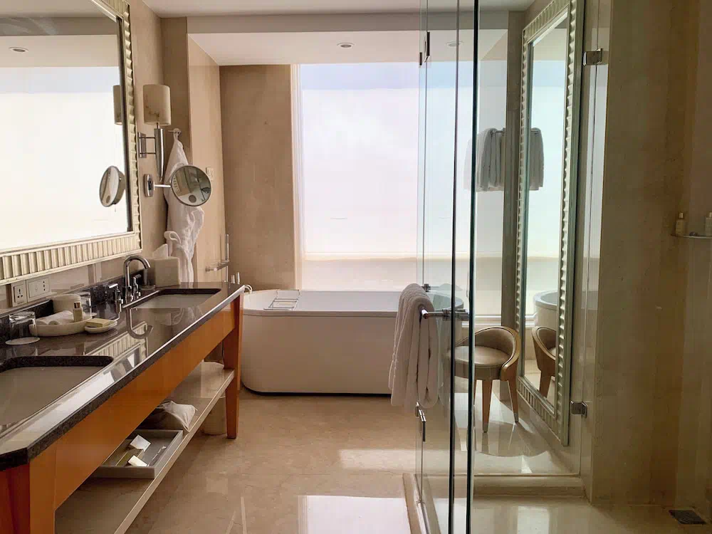 Four Seasons Hotel Mumbai - Property photo 17