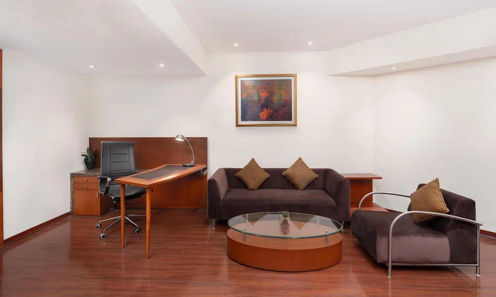 Radisson Blu Plaza Delhi Airport - Property photo 8
