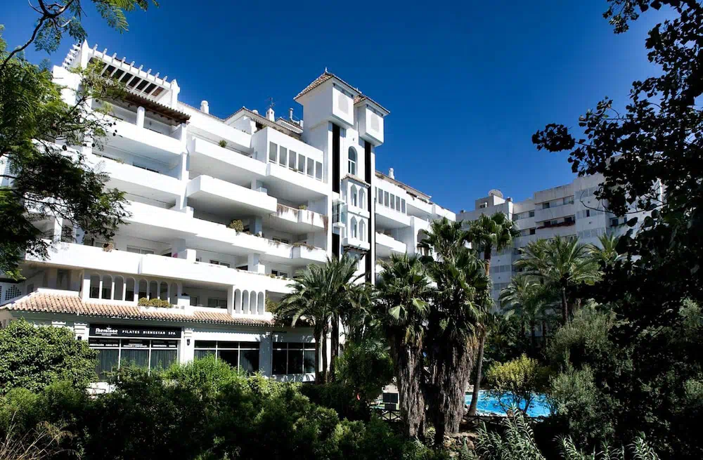 Aparthotel Monarque Sultan in Marbella - Guest room and accommodations Aparthotel Monarque Sultan in Marbella - Guest room and accommodations