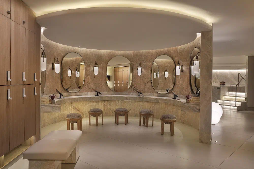 Shangri La Eros New Delhi - Dining area and restaurant