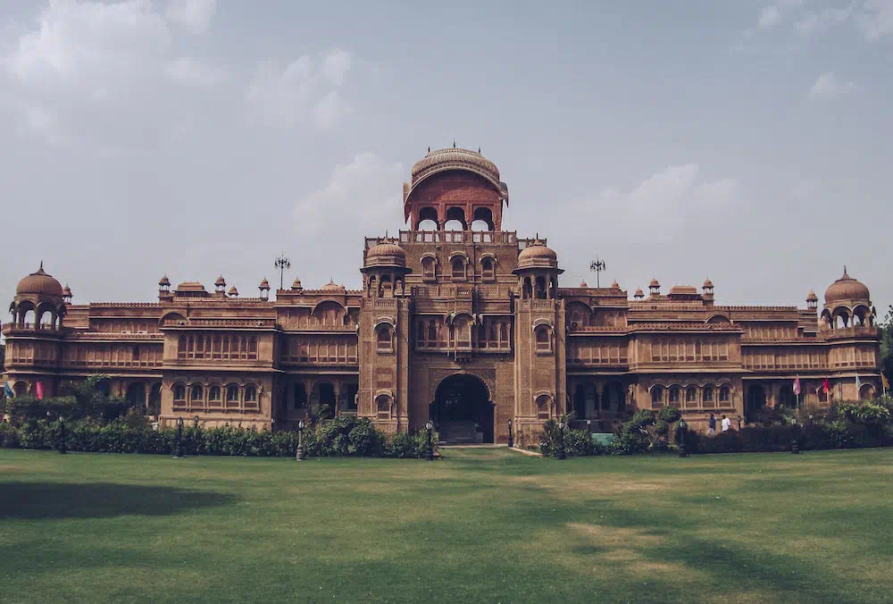 The Laxmi Niwas Palace - Guest room and accommodations