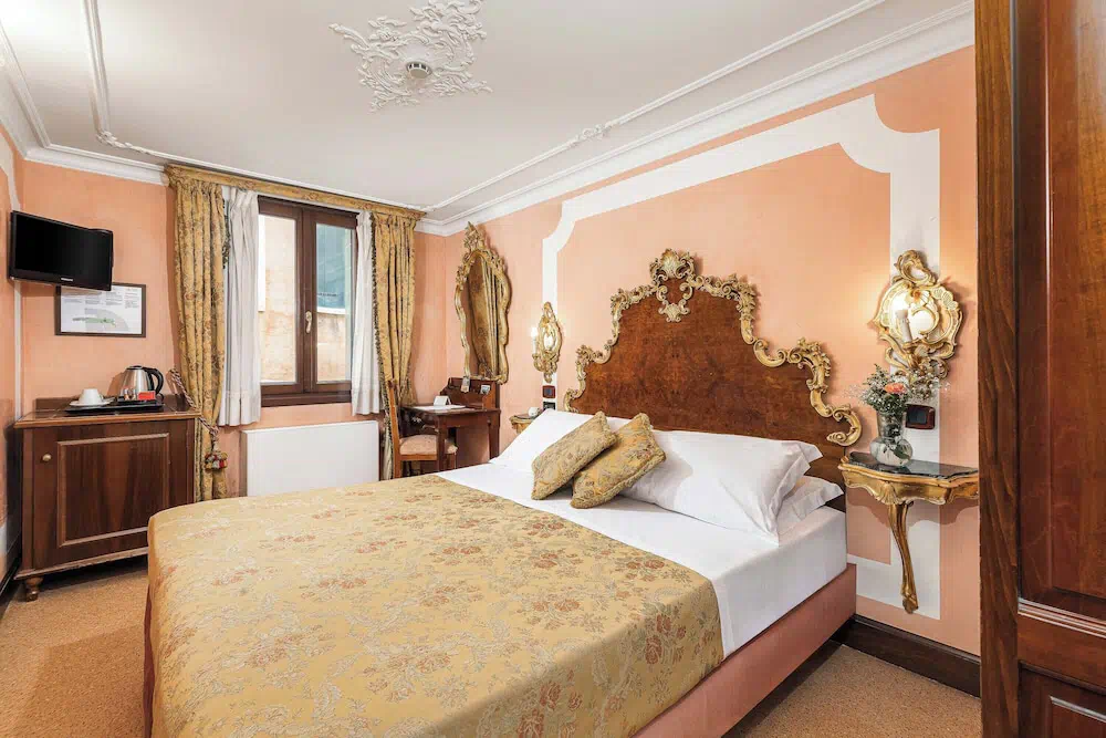 Hotel San Moise in Venice - Property photo 12