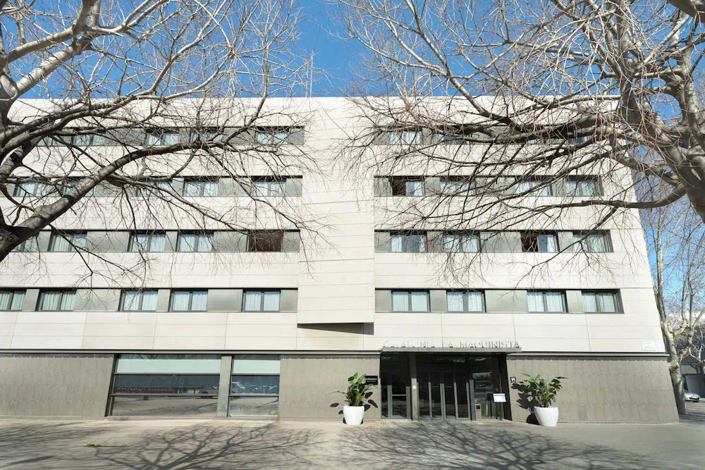 Catalonia La Maquinista in Barcelona - Guest room and accommodations