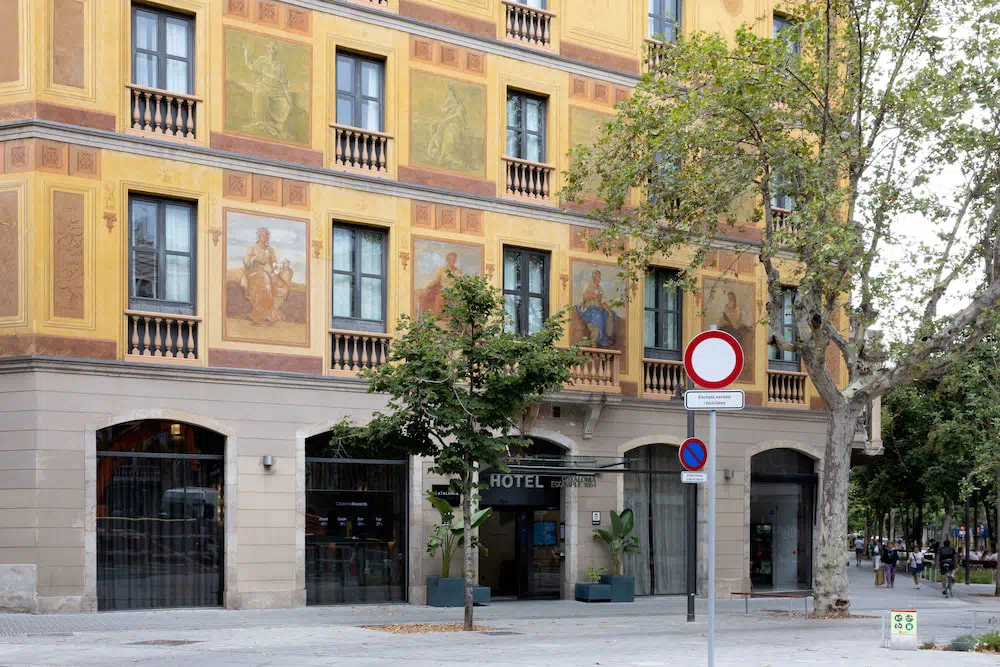 Catalonia Eixample 1864 in Barcelona - Property photo 7