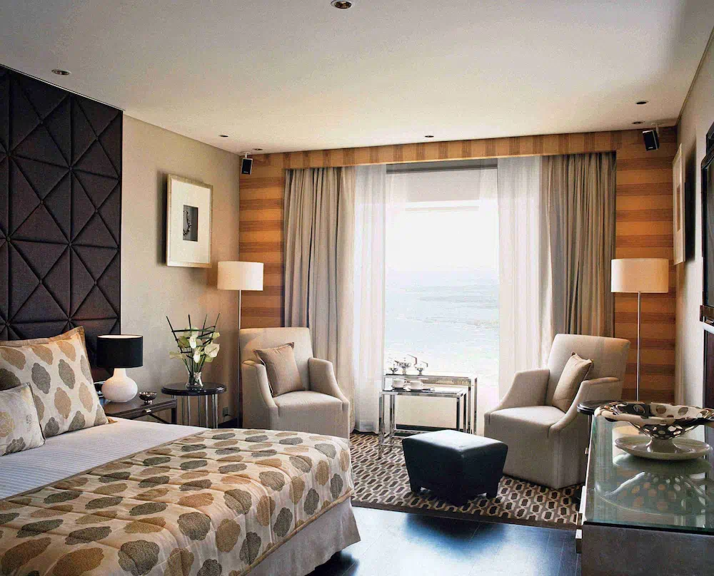 Taj Lands End - Property photo 11