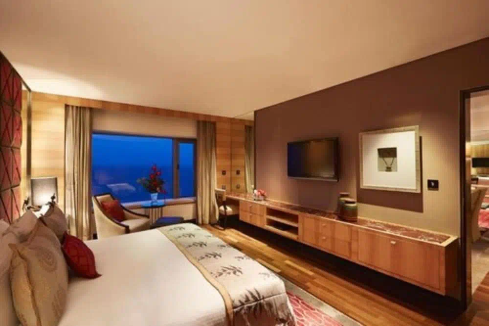Taj Lands End - Property photo 17