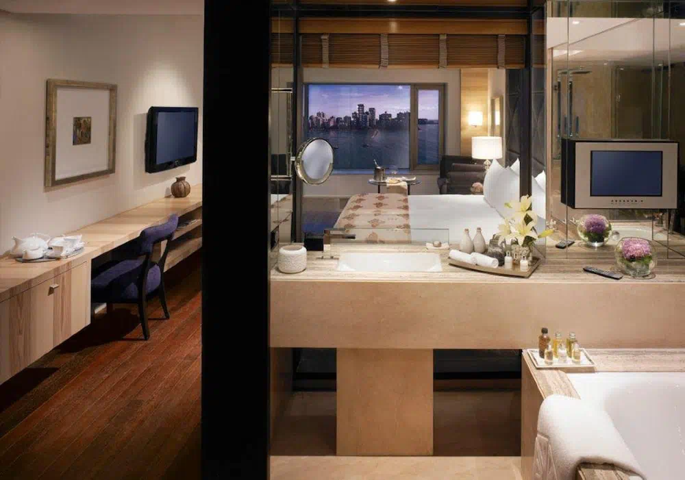 Taj Lands End - Property photo 7