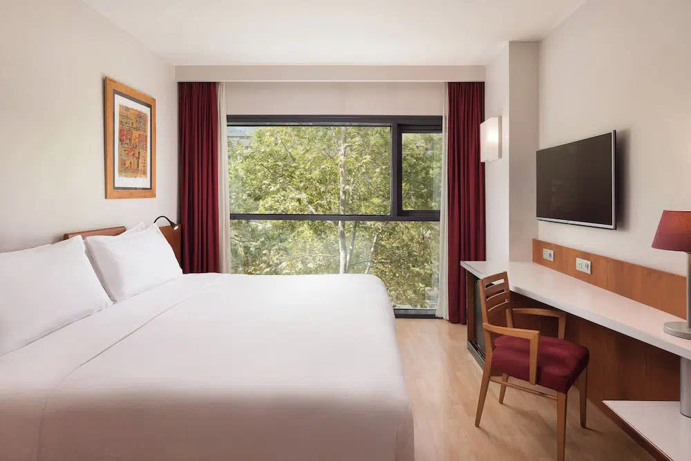 Four Points By Sheraton Barcelona Diagonal in Barcelona - Property photo 20