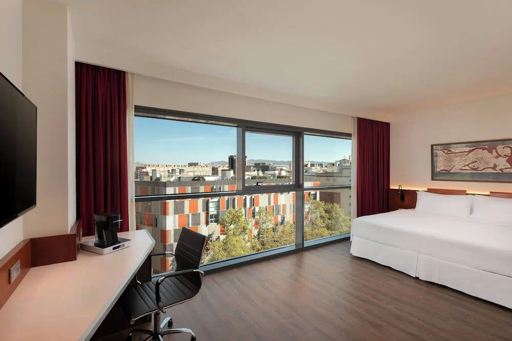 Four Points By Sheraton Barcelona Diagonal in Barcelona - Property photo 6