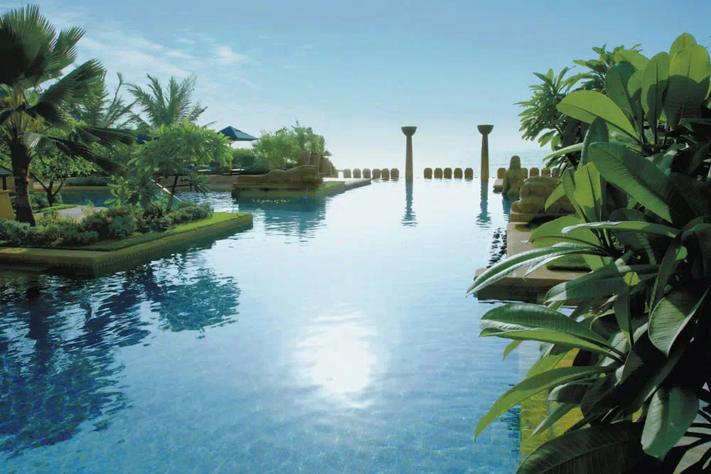 Jw Marriott Mumbai Juhu - Guest room and accommodations