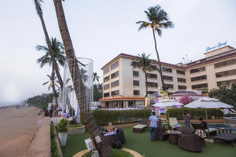 Sun N Sand Hotel Mumbai - Property photo 12