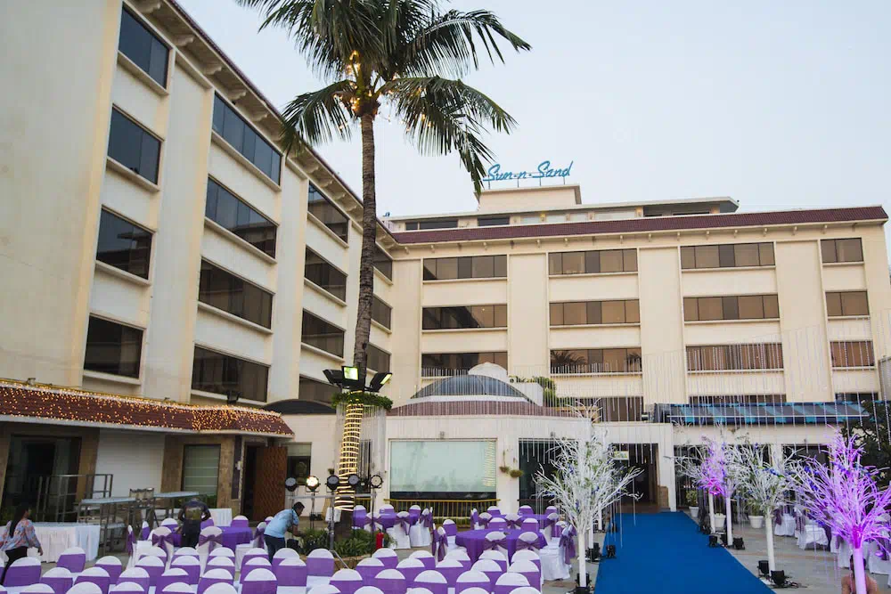 Sun N Sand Hotel Mumbai - Property photo 13