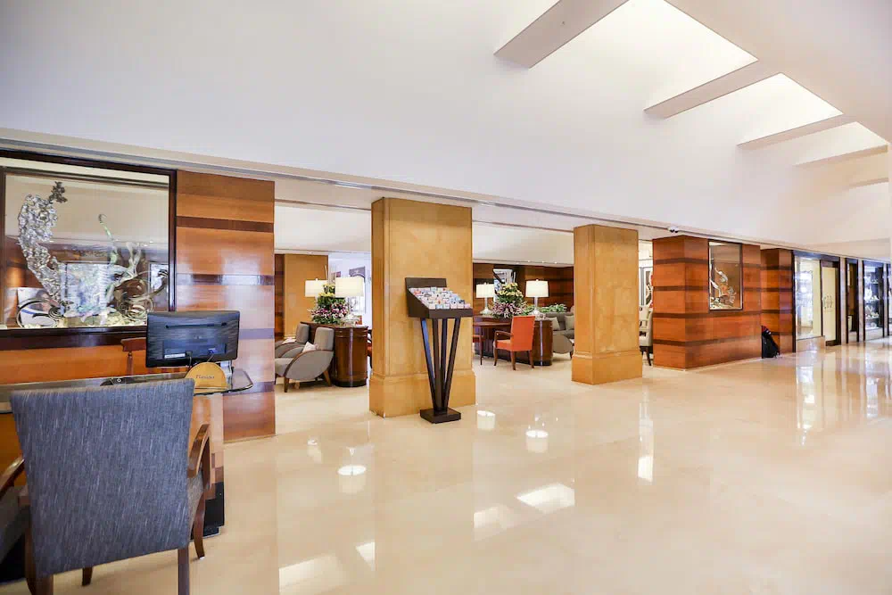 Sun N Sand Hotel Mumbai - Property photo 17