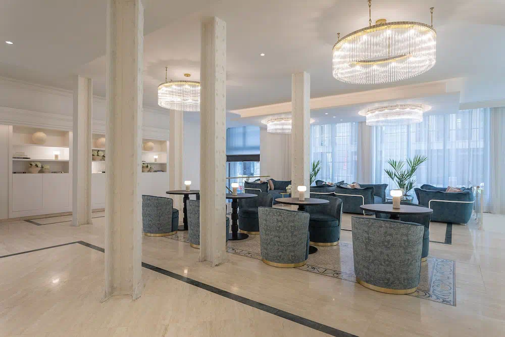 Eurostars Laietana in Barcelona - Property suite and interior view